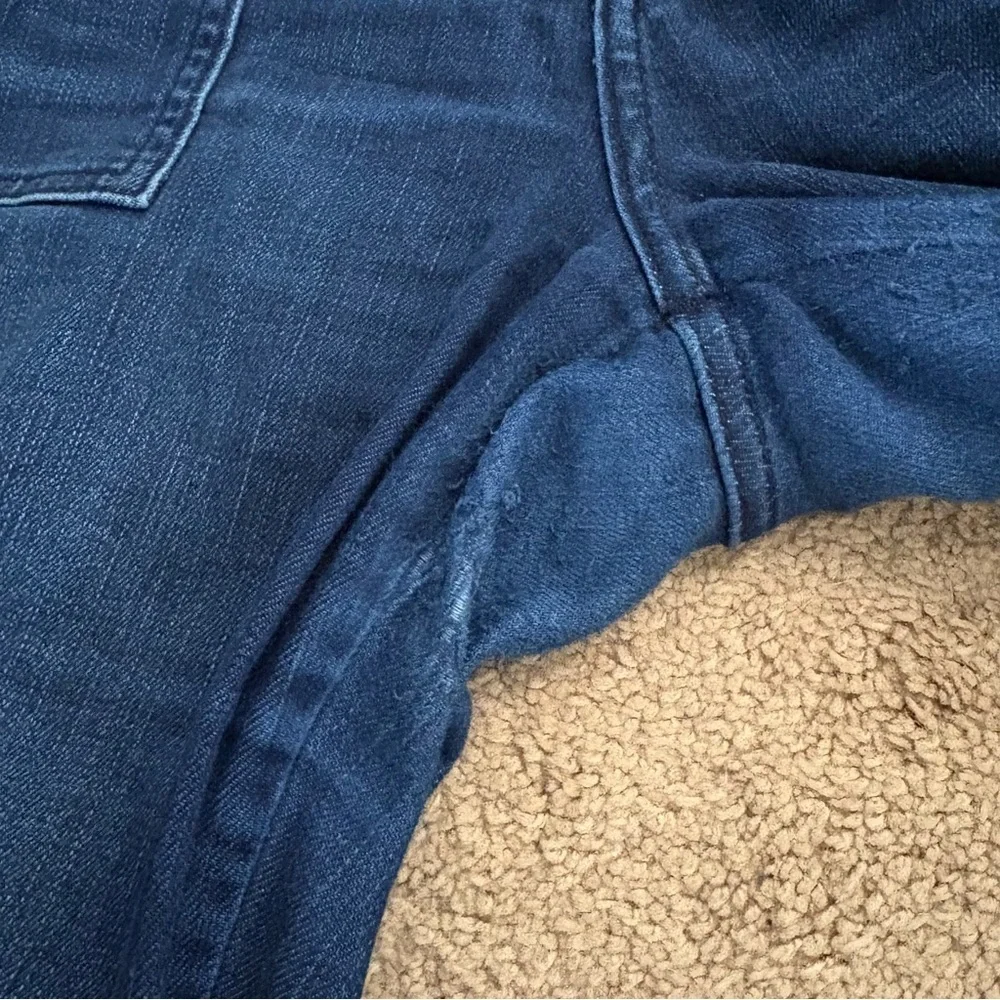White House Black Market Dark Blue Flare Jeans Extra High-Rise Trouser Size 8 - Picture 11 of 13